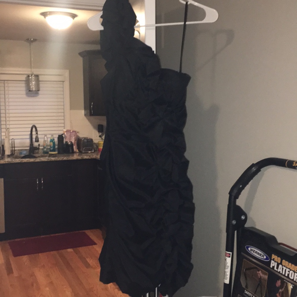 Size 4 mid black dress